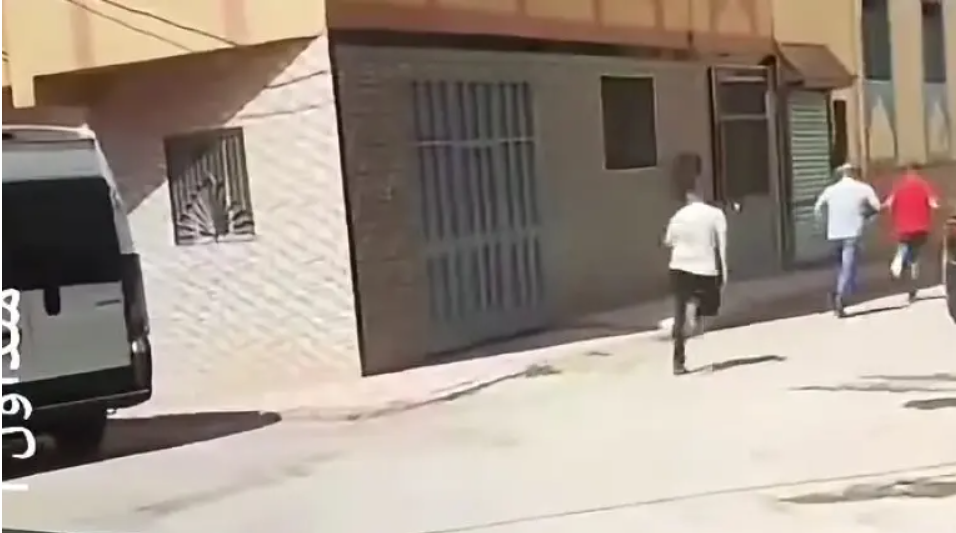 Capture